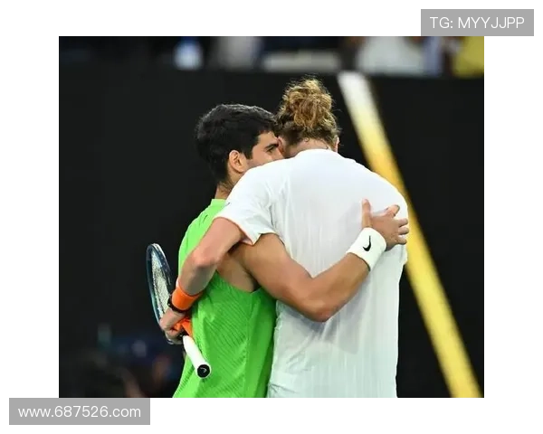 兹维调侃菲斯天赋高但周四必败